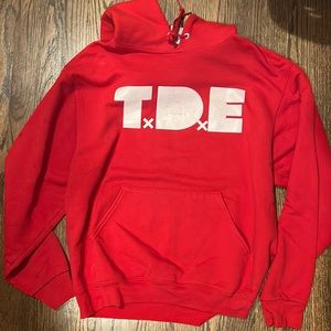 Top Dawg Entertainment’s TDE hoodie from the BET Awards cypher.